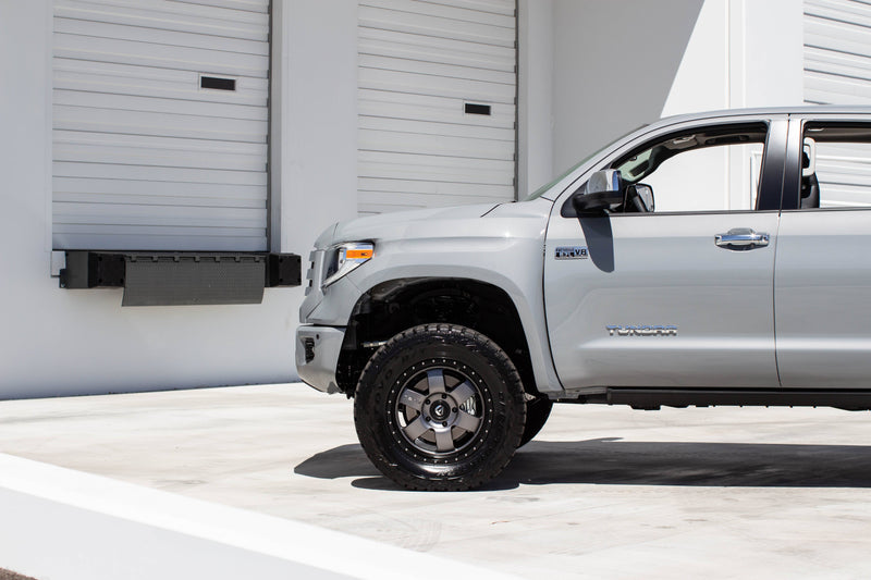 Load image into Gallery viewer, 2007-2013 Tundra 2014 4" Bulge Off Road Fiberglass Conversion Fenders