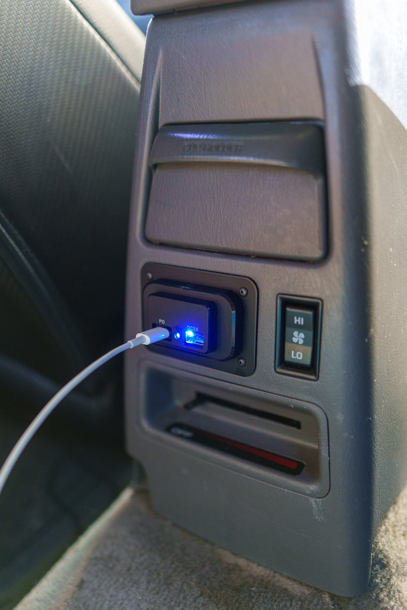 Load image into Gallery viewer, 96-02 3rd Gen 4Runner Center Console USB Power Mod (Ash Tray Replacement) - Snowbound Customs