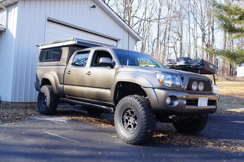 Load image into Gallery viewer, 05-15 Toyota Tacoma 2" Bulge Off Road Fiberglass Fenders - McNeil Racing Inc
