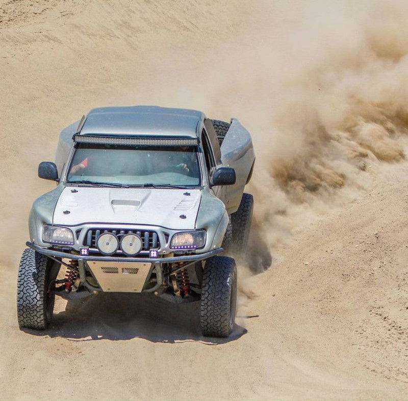 Load image into Gallery viewer, 1996-2004 Tacoma 6" Bulge Off Road Fiberglass Fenders