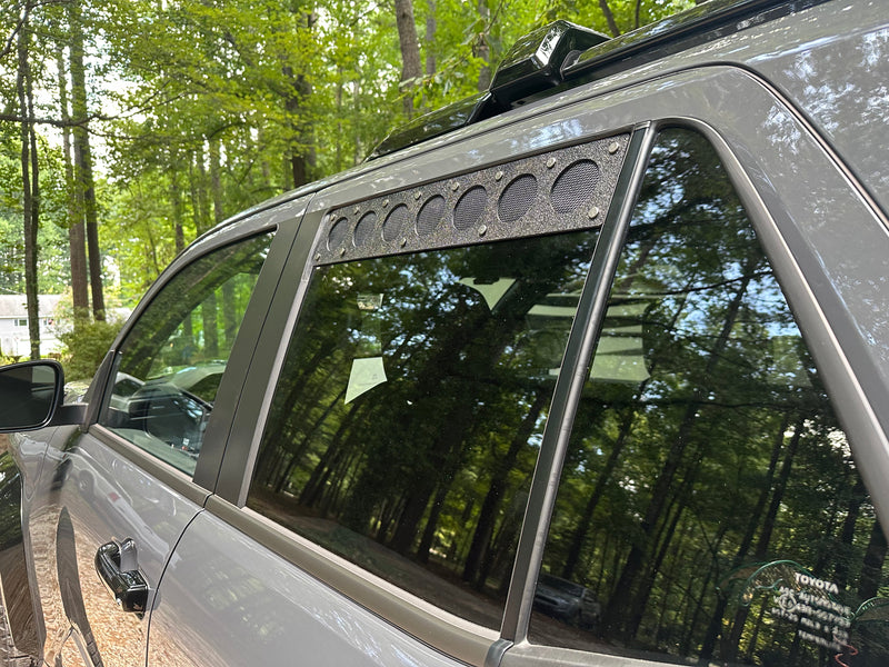 Load image into Gallery viewer, 2025+ 6th Gen 4Runner Side Window Vents