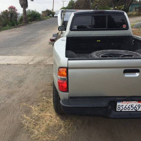 Load image into Gallery viewer, 1996-2004 Tacoma 4" Flare Off Road Fiberglass Bedsides