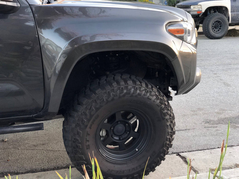 Load image into Gallery viewer, 2016+ Tacoma 3" Bulge Off Road Fiberglass Fenders