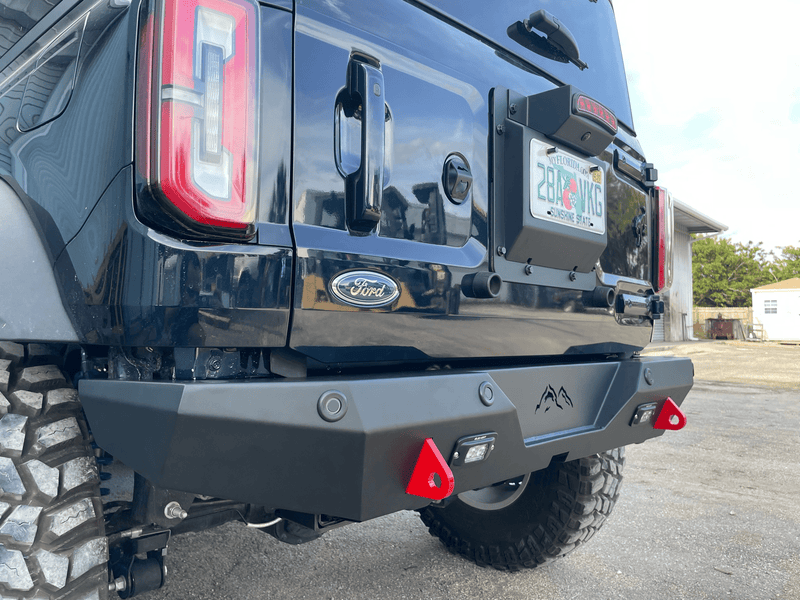 Load image into Gallery viewer, 2021+ Bronco Spare Tire Delete Kit - SRQ Fabrications
