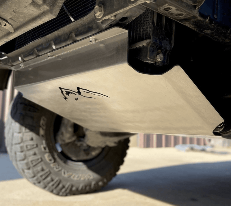 Load image into Gallery viewer, 96-02 3rd Gen 4Runner Steel Skid Plates - True North Fabrications