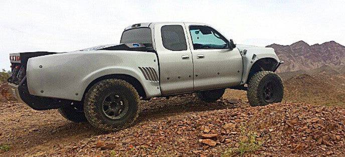 Load image into Gallery viewer, 2000-2006 Tundra 8" Bulge TT Style Off Road Fiberglass Bedsides