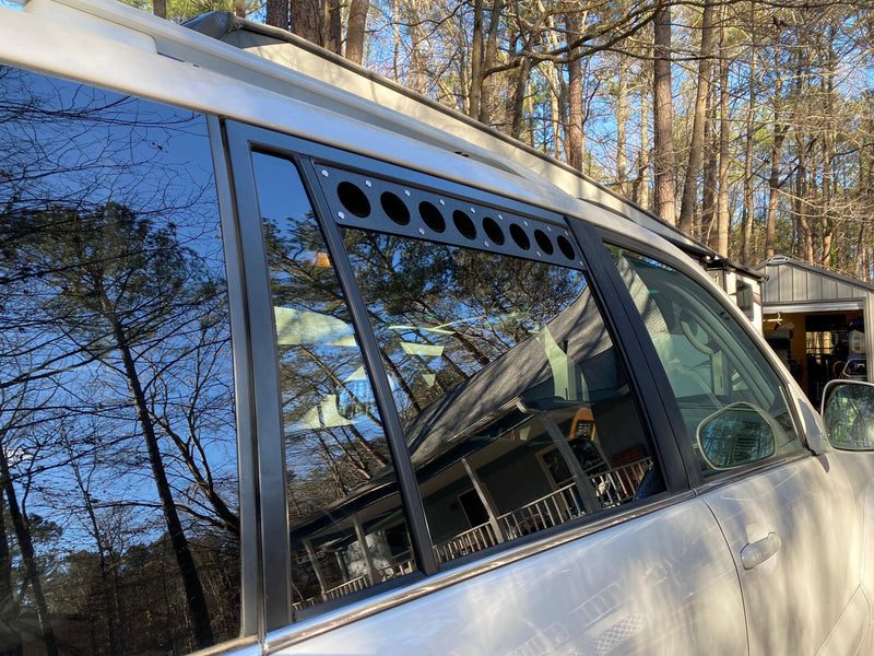 Load image into Gallery viewer, GX470 Side Window Vents - Visual Autowerks