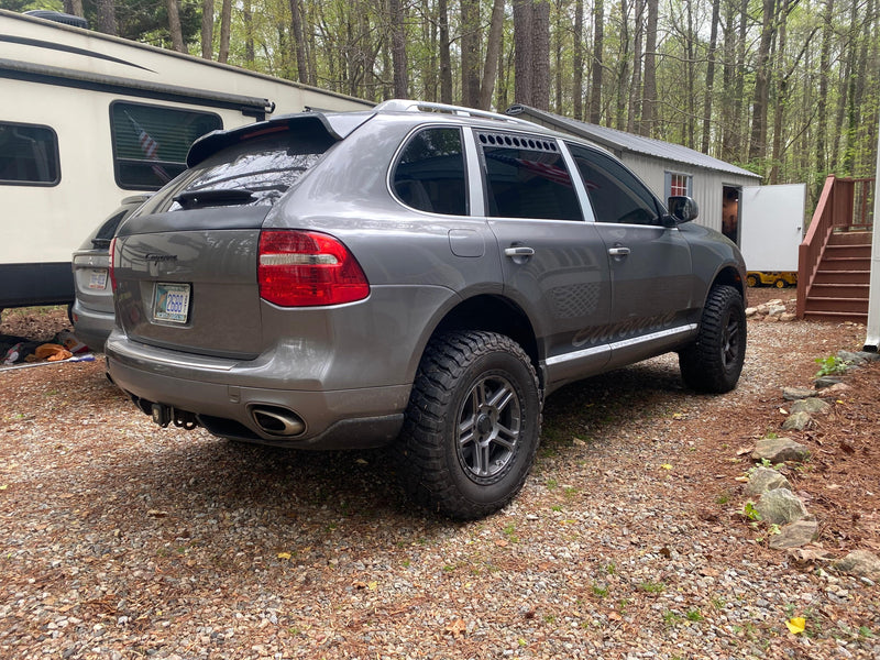 Load image into Gallery viewer, Porsche Cayenne/VW Touareg Window Vents (955/957/T1/T2) - Visual Autowerks