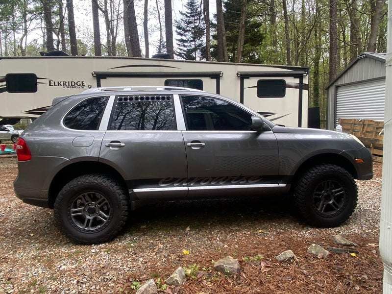 Load image into Gallery viewer, Porsche Cayenne/VW Touareg Window Vents (955/957/T1/T2) - Visual Autowerks