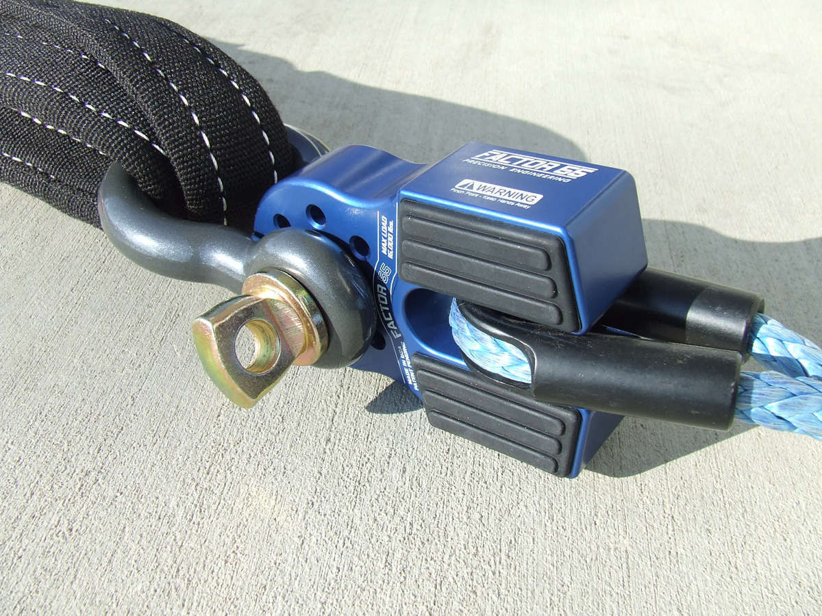 Factor 55 FlatLink Winch Shackle Mount Assembly - Blue – SRQ