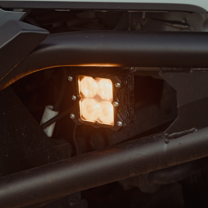 Load image into Gallery viewer, Quattro Amber LED Pod Light - Heretic Studio
