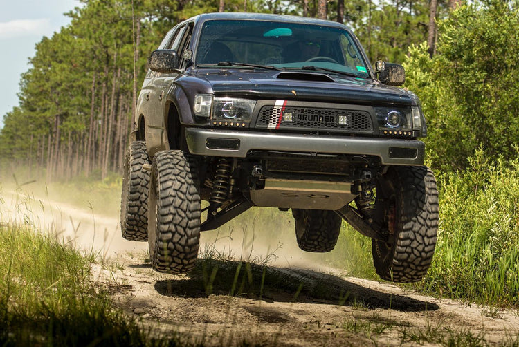 Off-Roading 101: The 4 Essential Tips for a Toyota 4Runner Lift Kit