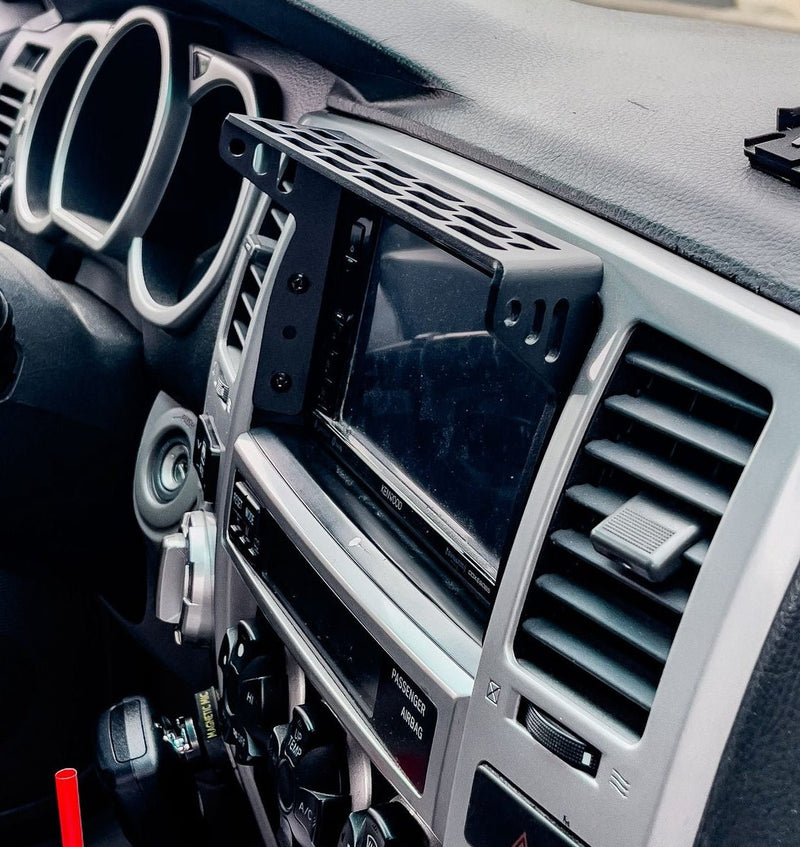 Load image into Gallery viewer, 4th Gen 4Runner (03 - 09) Center Console Dash Modular Accessory Mount (MAM) - TEQ Offroad
