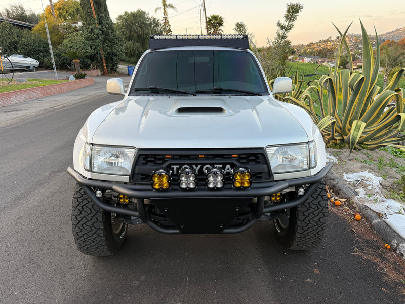 Load image into Gallery viewer, 1996-2002 4Runner 4.5&quot; Flare - Off Road Fiberglass Fenders
