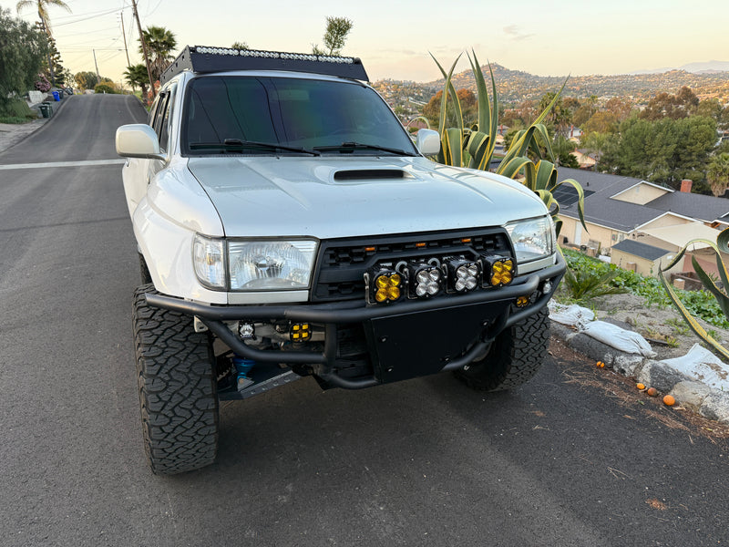 Load image into Gallery viewer, 1996-2002 4Runner 4.5&quot; Flare - Off Road Fiberglass Fenders
