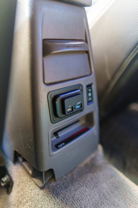 96-02 3rd Gen 4Runner Center Console USB Power Mod (Ash Tray Replacement) - Snowbound Customs
