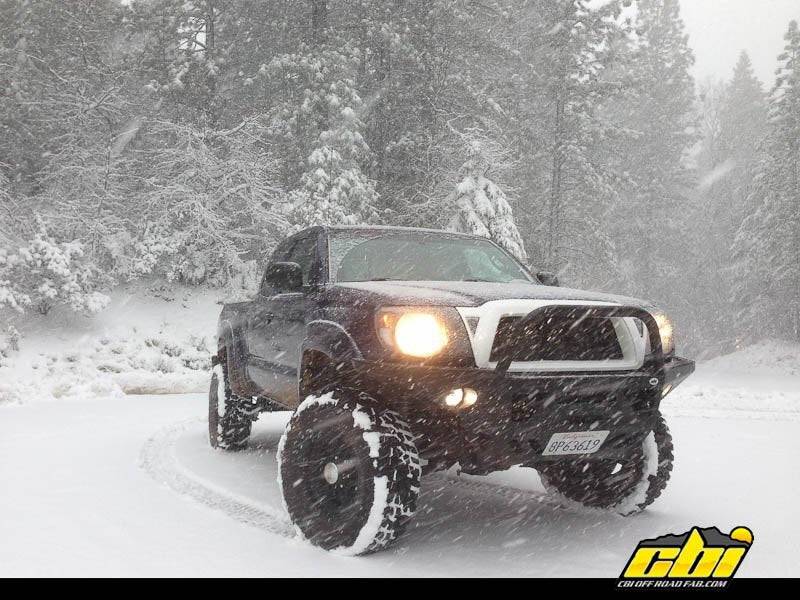 Load image into Gallery viewer, 05-15 2nd Gen Tacoma CBI Moab 2.0 Baja Front Bumper - CBI Offroad
