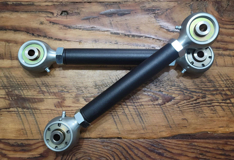 Load image into Gallery viewer, 96-02 3rd Gen 4Runner Rear Upper Links - Overland Custom Design
