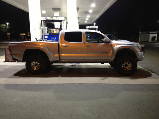 05-15 Toyota Tacoma 4