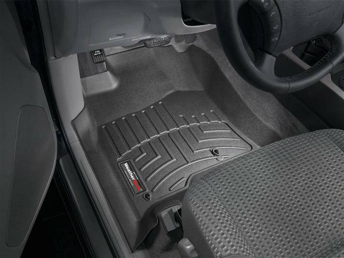 03-09 4Runner FloorLiner Front - WeatherTech